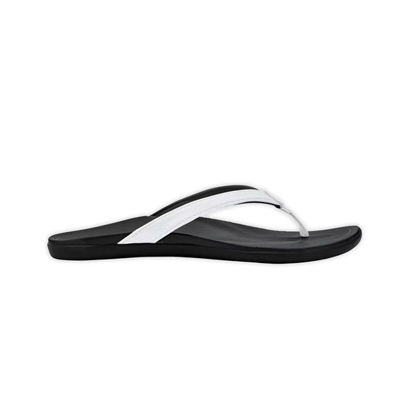 OluKai Women's Ho'opio Sandals - White/Onyx- side view